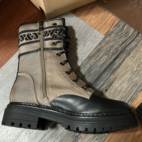 💋💋 NEW SAM & LIBBY COMBAT BOOTS - Picture 8 of 10